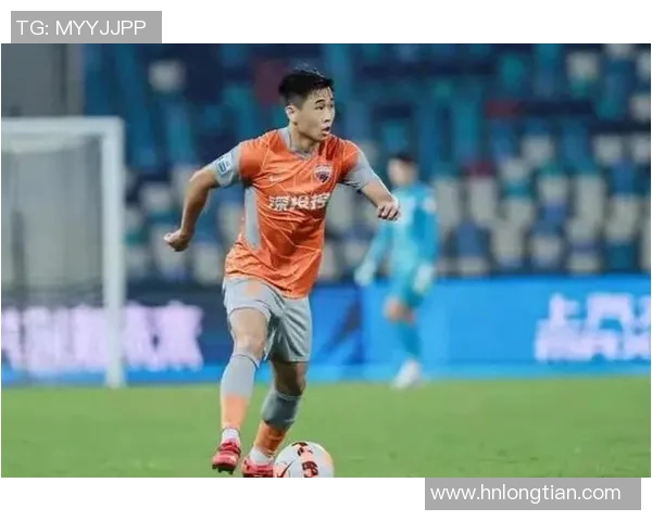 足球球星背后默默付出的努力与坚持训练成就辉煌人生 足球球星背后默默付出的努力与坚持训练成就辉煌人生