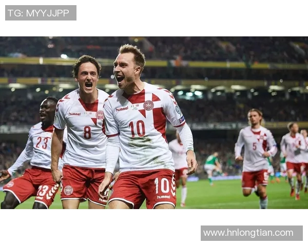 丹麦队最帅足球球星阵容解析及他们在国际赛场的表现亮点 丹麦队最帅足球球星阵容解析及他们在国际赛场的表现亮点